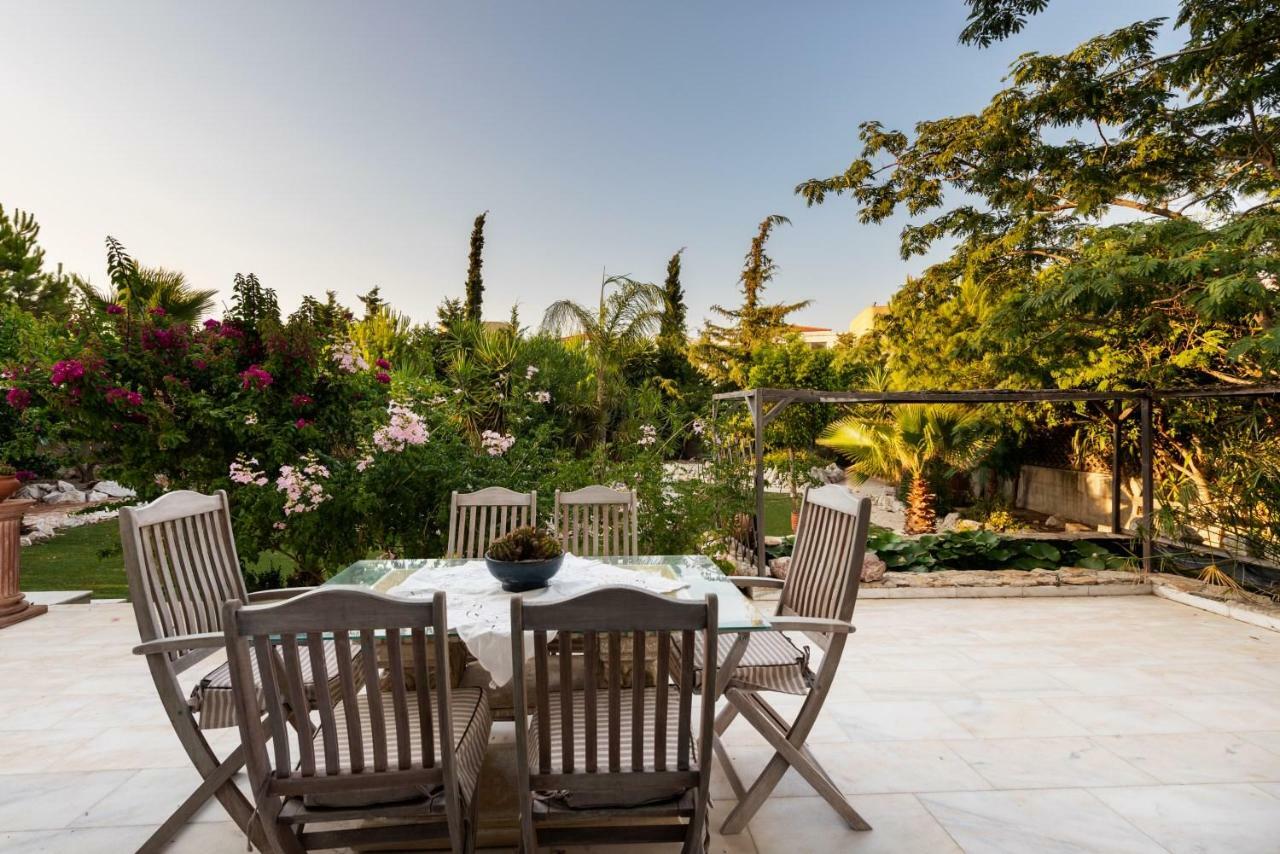 Nicole'S Garden Villa Kallithéa Extérieur photo