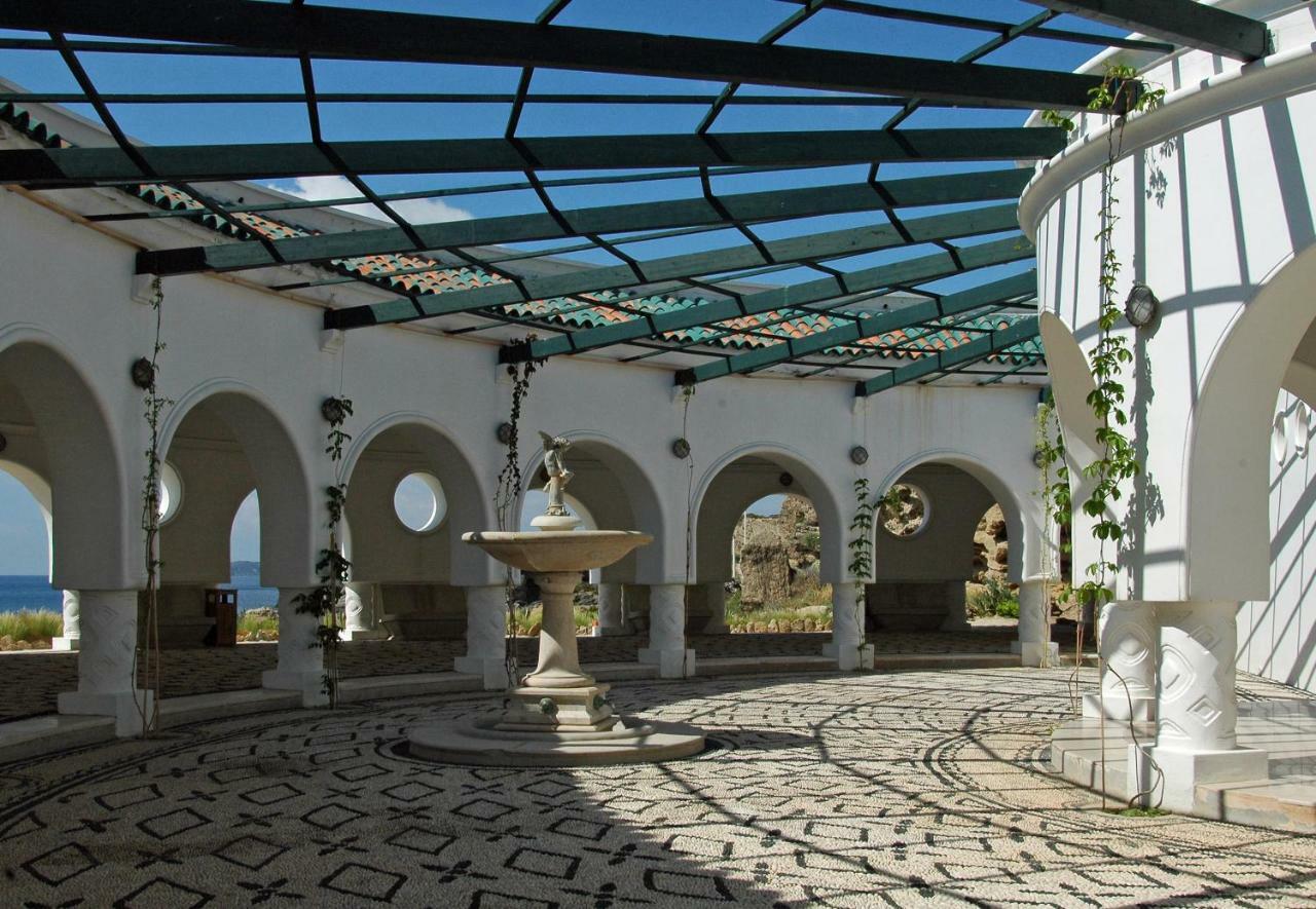 Nicole'S Garden Villa Kallithéa Extérieur photo